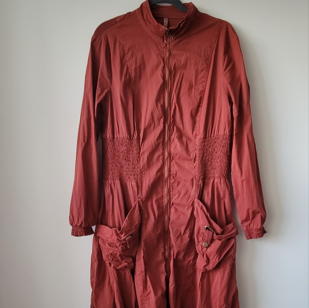 Xl XCVI womens long sleeve dress with pockets and full zip up